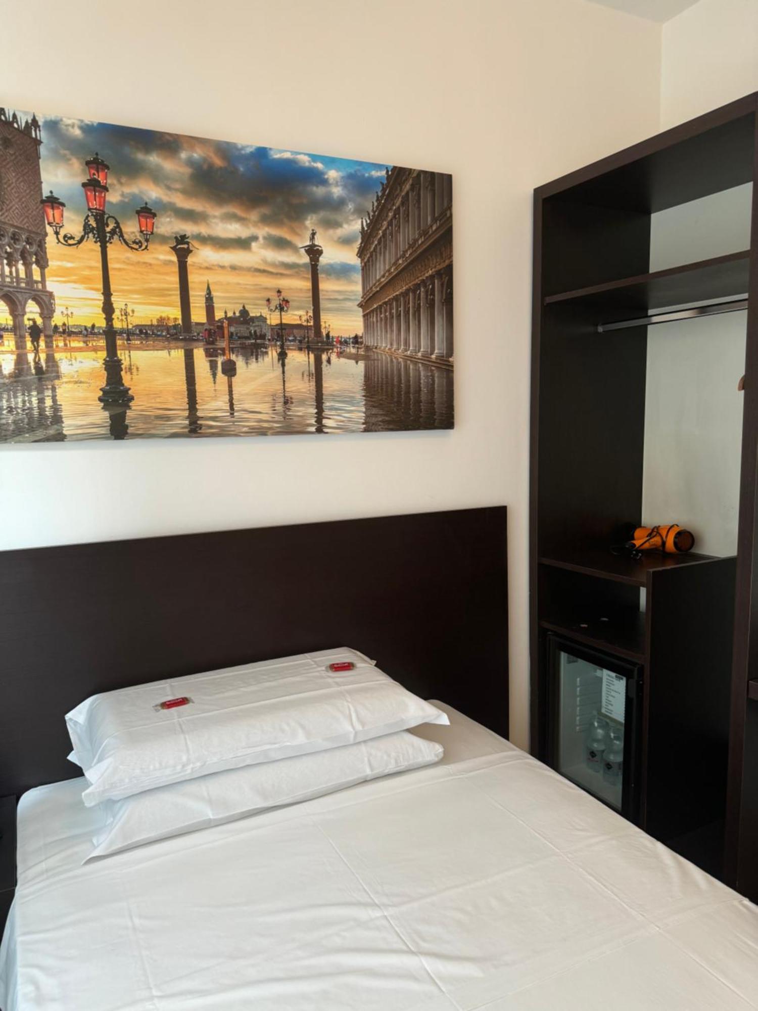 Affitta Camera Apartman Mestre Kültér fotó